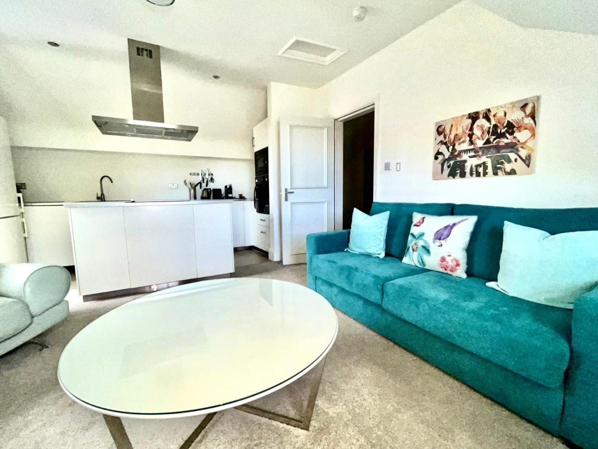 Mode Apartments St Annes Литам-Сент-Эннс Экстерьер фото