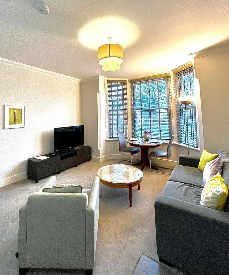 Mode Apartments St Annes Литам-Сент-Эннс Экстерьер фото