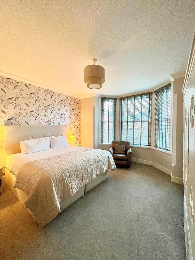 Mode Apartments St Annes Литам-Сент-Эннс Экстерьер фото