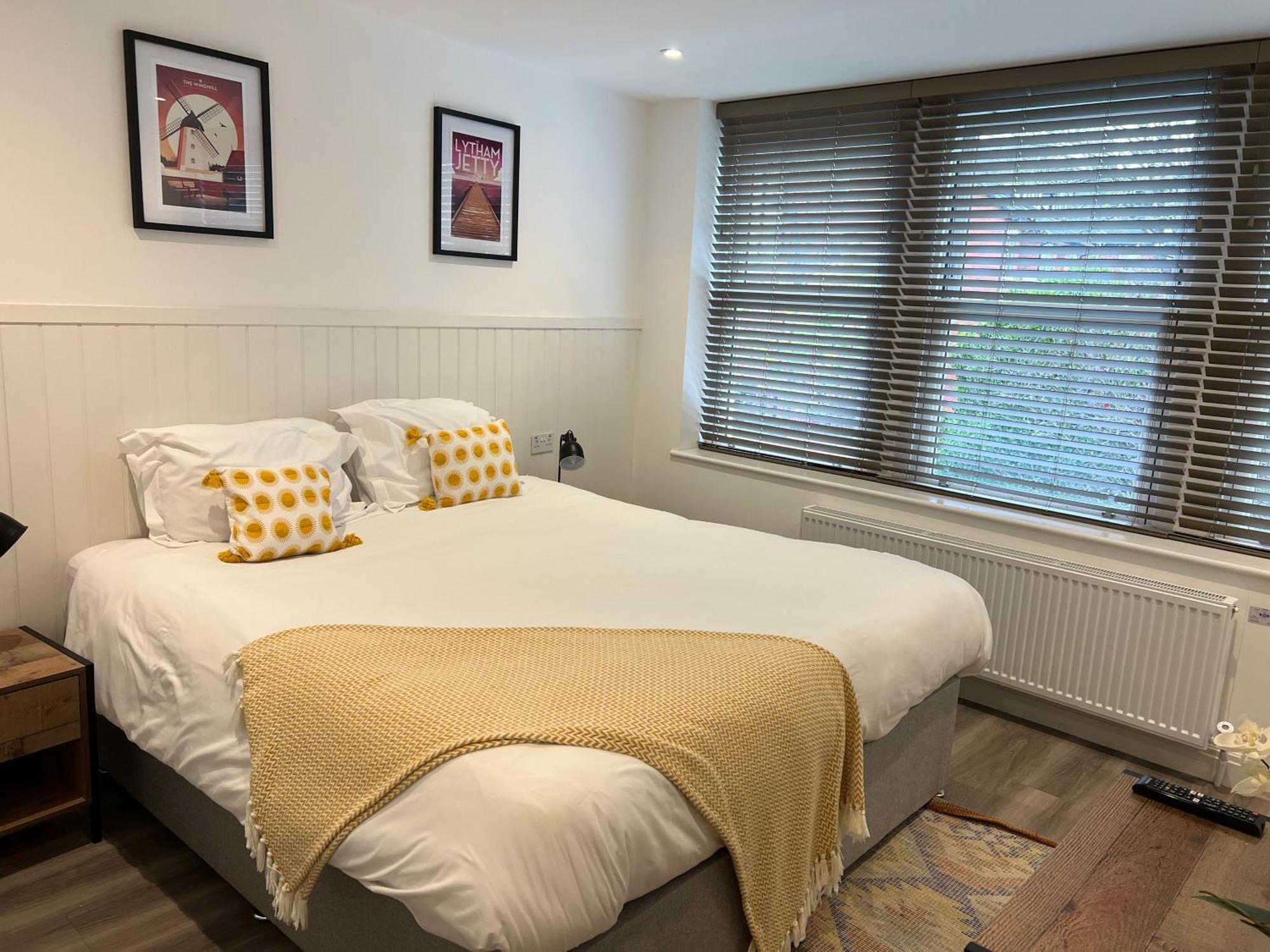 Mode Apartments St Annes Литам-Сент-Эннс Экстерьер фото